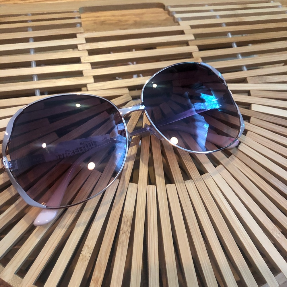 Oversized Gold Trim Sunglasses